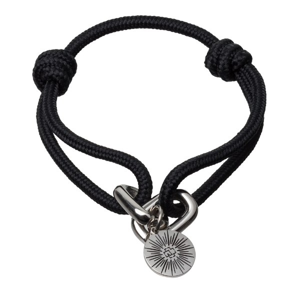 File:merch 2916 1.webp