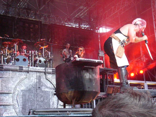 ©Anne The keyboard in use during the tour.