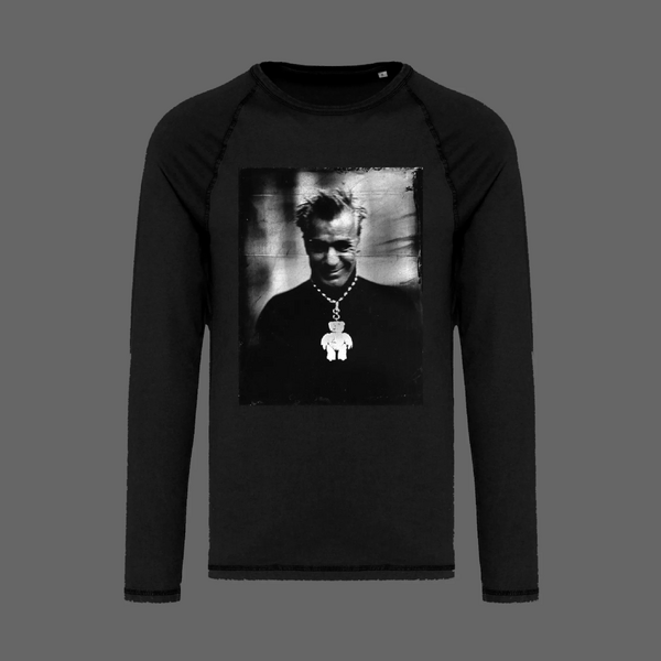 File:merch 2565 1.webp