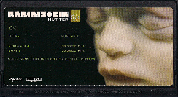 Песня рамштайн мама. Mutter Rammstein текст. Муттер рамштайн текст. Mutter обложка альбома. Mutter перевод.
