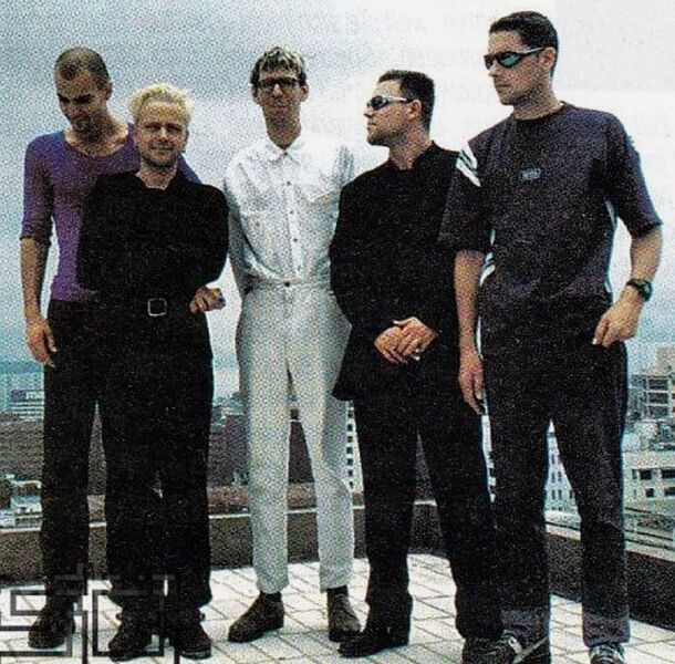 File:BandHongKong1.jpg